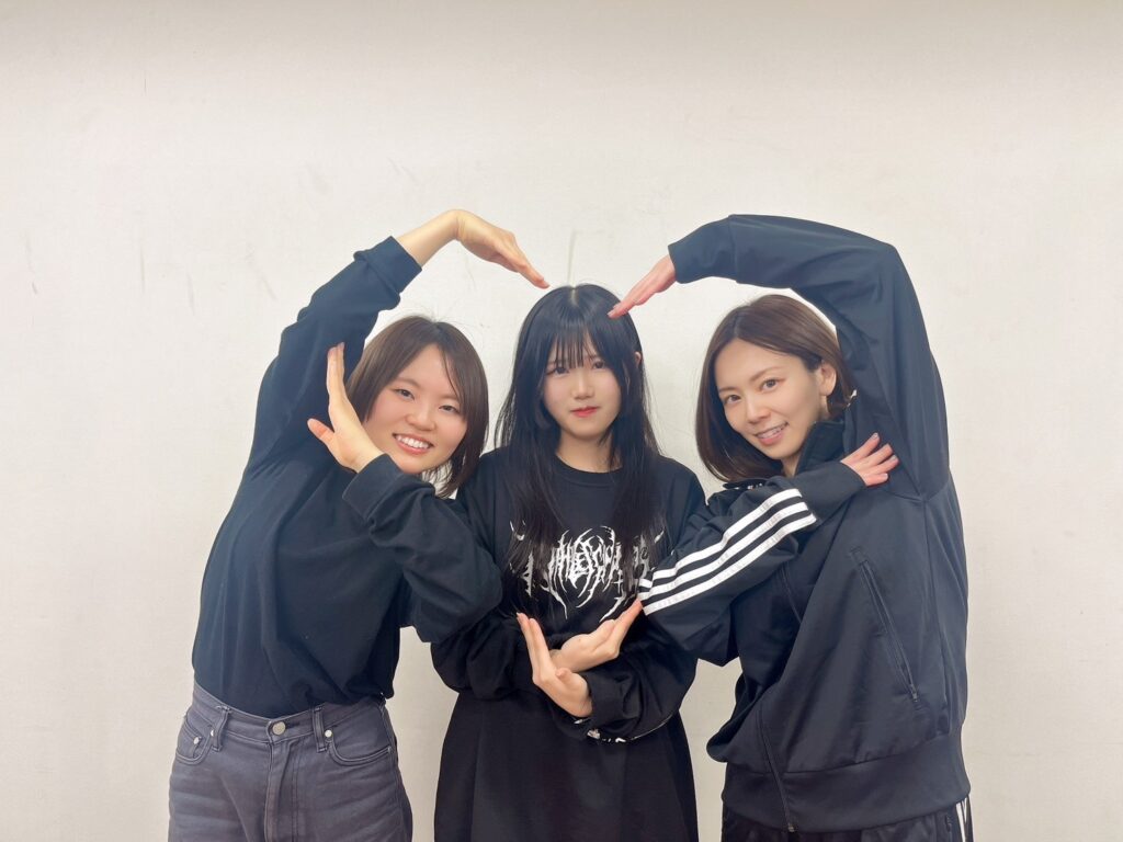 梅田のヒップホップダンスレッスンの様子